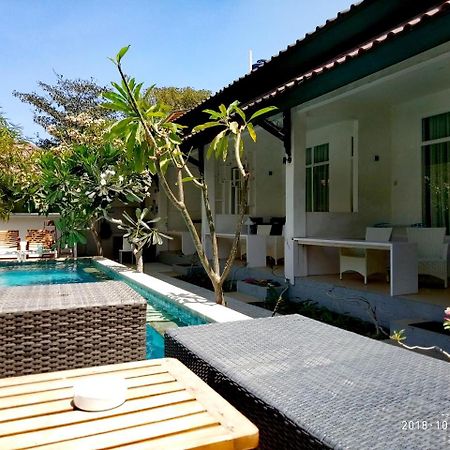 Villa Phyphy 3 Gili Trawangan Exterior photo